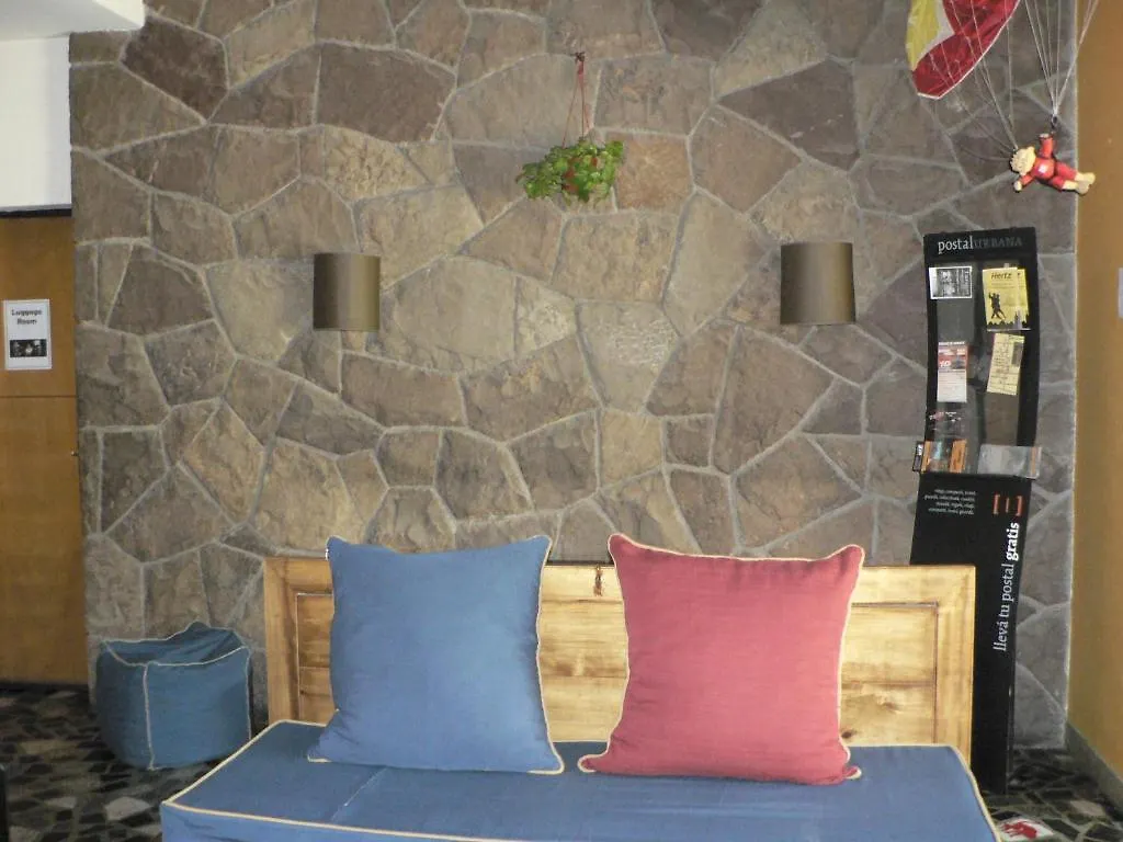 All In Mendoza Monkey Hostel